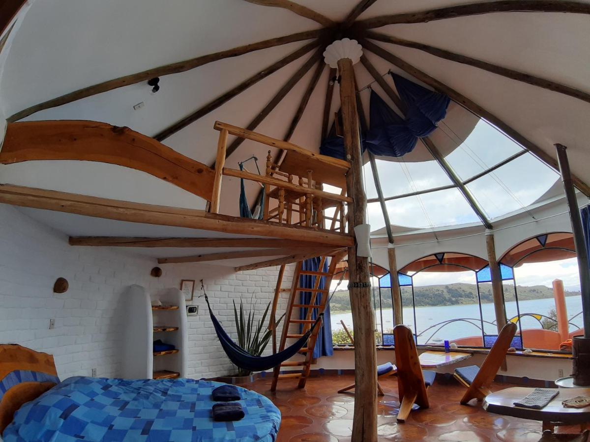 Hostal Las Olas Копакабана Экстерьер фото