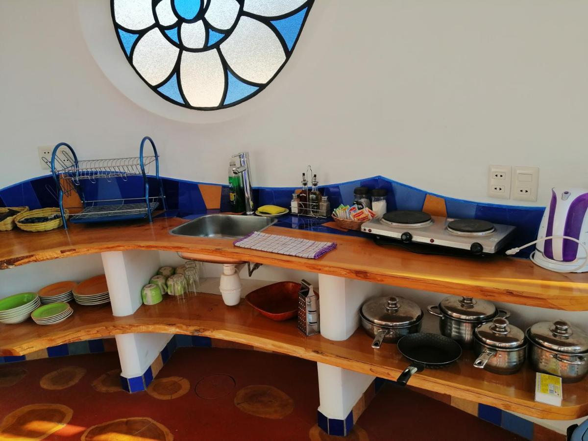 Hostal Las Olas Копакабана Экстерьер фото