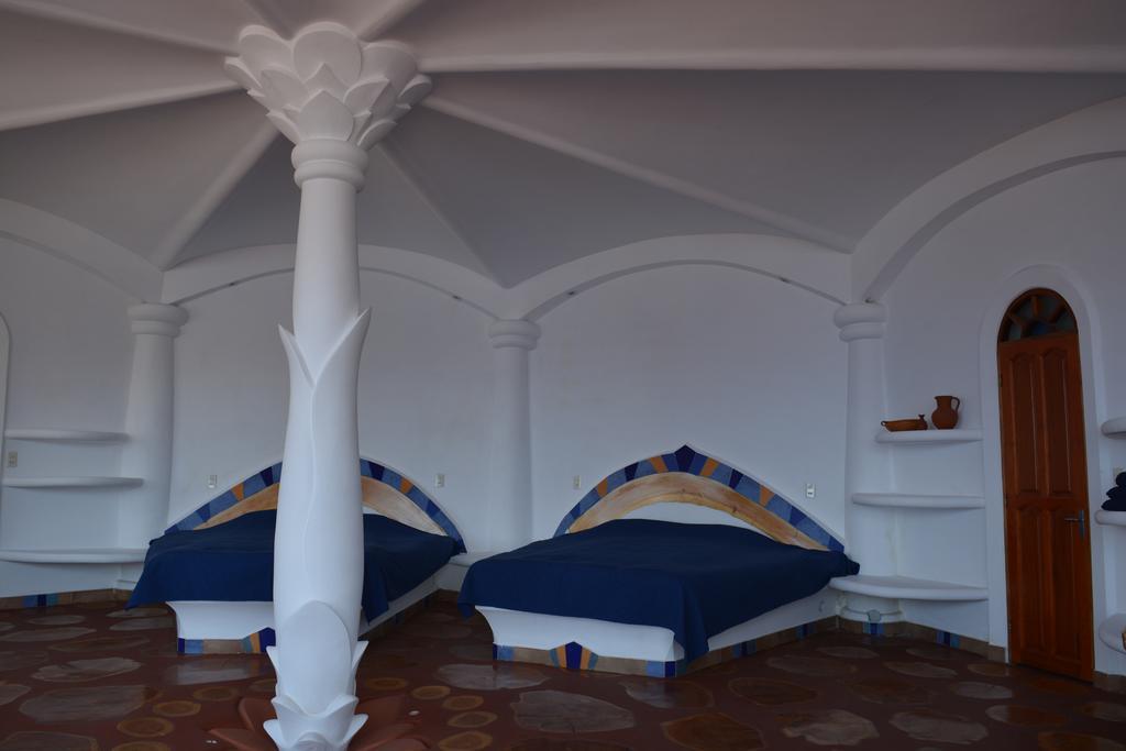 Hostal Las Olas Копакабана Экстерьер фото